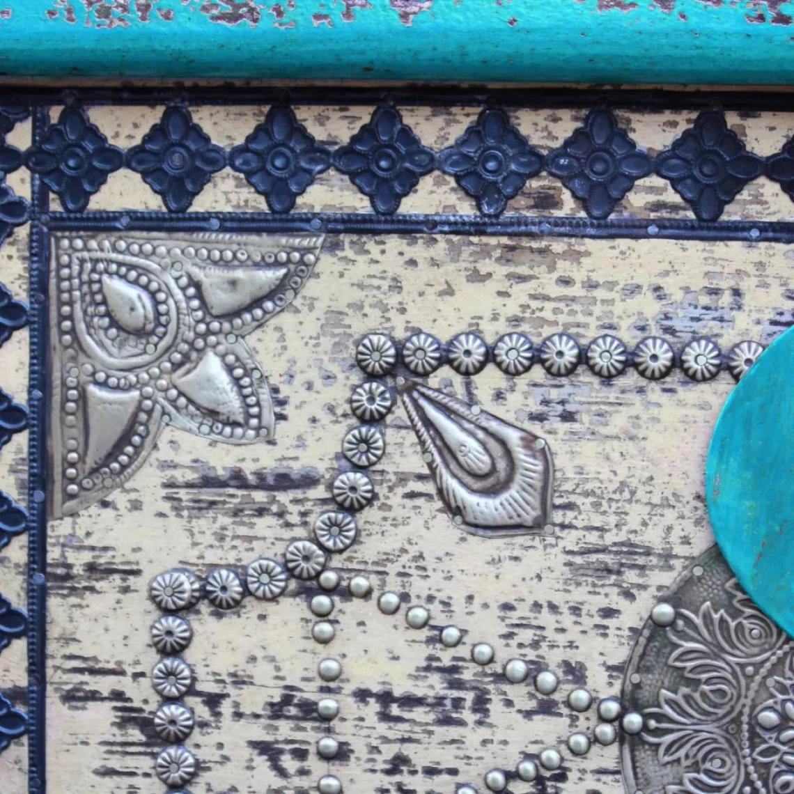 Chunhelife Coffre De Rangement Bois De Manguier Bleu 80 X 40 X 45 Cm 4 Chunhelife Coffre De Rangement Bois De Manguier Bleu 80 X 40 X 45 Cm – Image 2