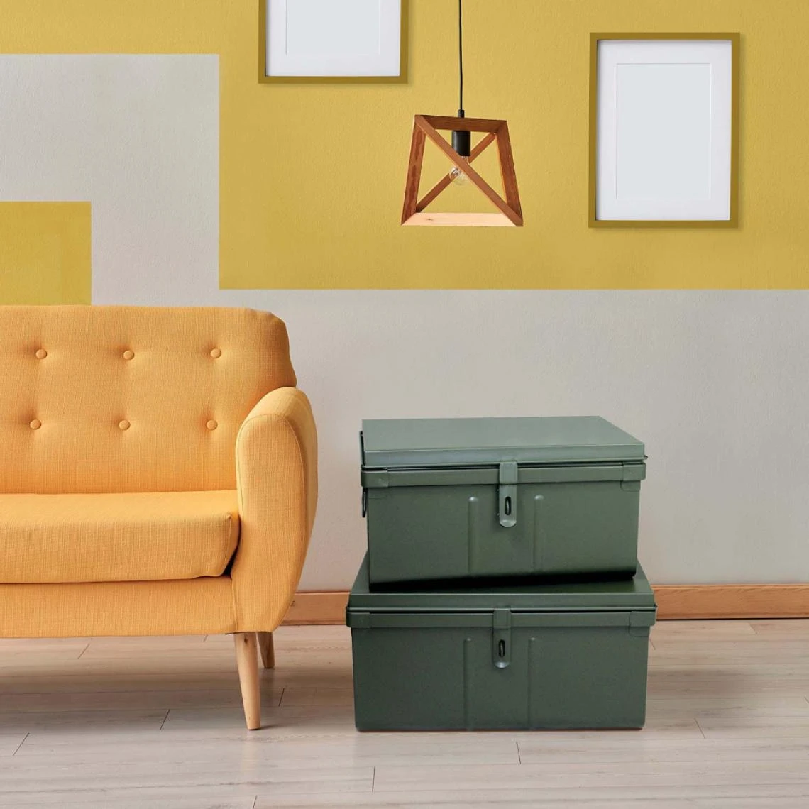 PIERRE HENRY Lot De 2 Coffres En Métal Habitat Kaki. 4 PIERRE HENRY Lot De 2 Coffres En Métal Habitat Kaki. – Image 2