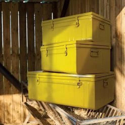 PIERRE HENRY Malle En Acier Habitat 100 Cm Miel. 7 PIERRE HENRY Malle En Acier Habitat 100 Cm Miel. -magasin Vente-unique malle en acier habitat 100 cm miel 14075580 39092706 1140x1140