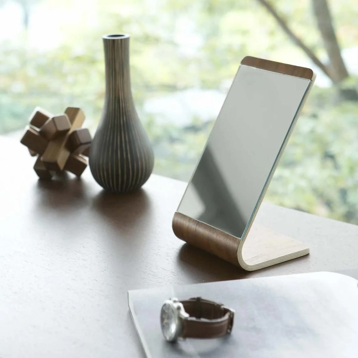 Yamazaki Miroir à Poser Rin Standing. 4 Yamazaki Miroir à Poser Rin Standing. – Image 2