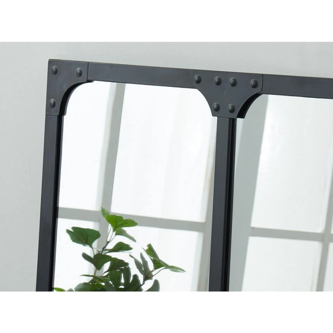 Vente-unique Miroir Fenêtre Atelier Style Industriel NORWICH - Fer - 3 Bandes - L.... 7 Vente-unique Miroir Fenêtre Atelier Style Industriel NORWICH - Fer - 3 Bandes - L.... – Image 5